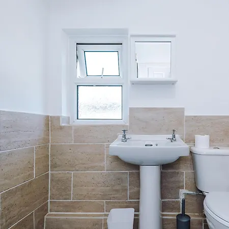 Sleeps 10-5 Beds-Parking-Bright- Fast Wifi Дом отдыха Скиптон